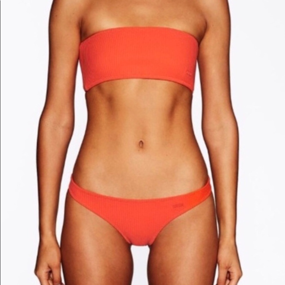Triangl bikini